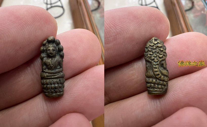 Wat Anong龍婆暖三層蓮花座七龙佛